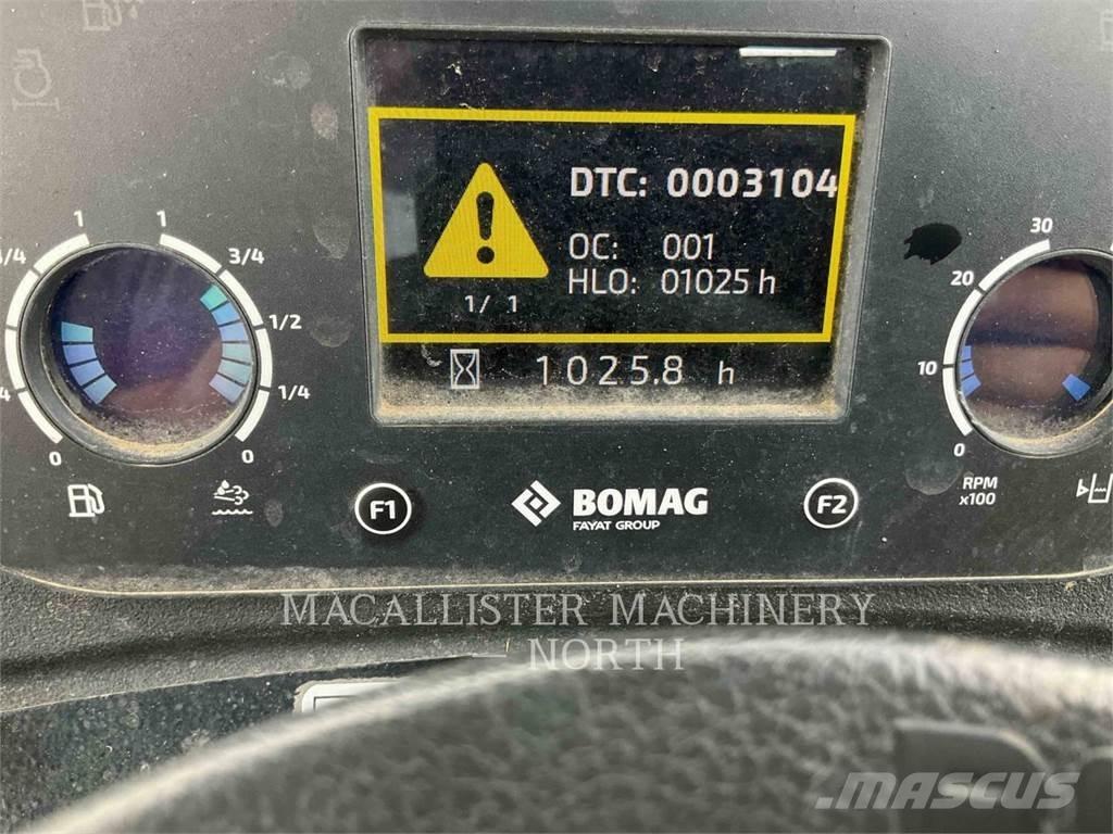 Bomag BW161 タンデムローラ