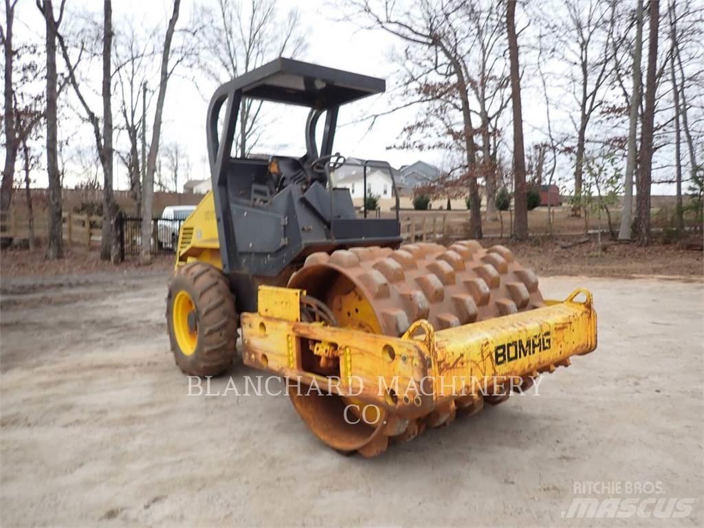 Bomag BW177PDH-3 振動ローラ