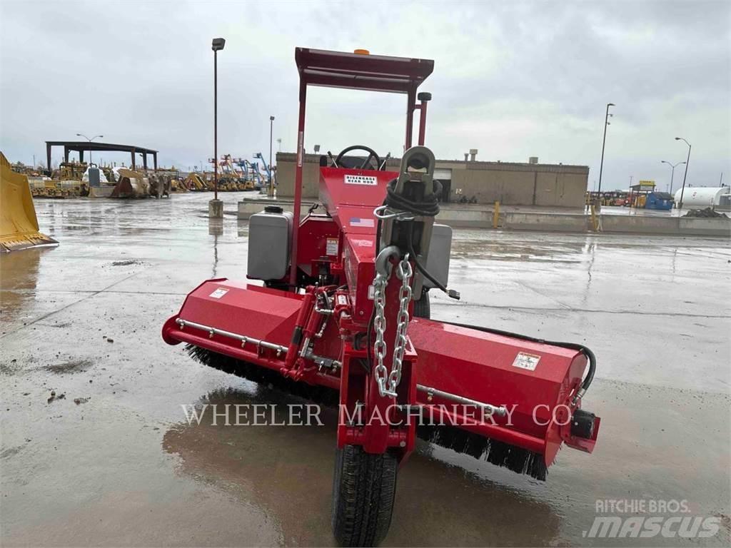 Broce BROOM 3 路面清掃機