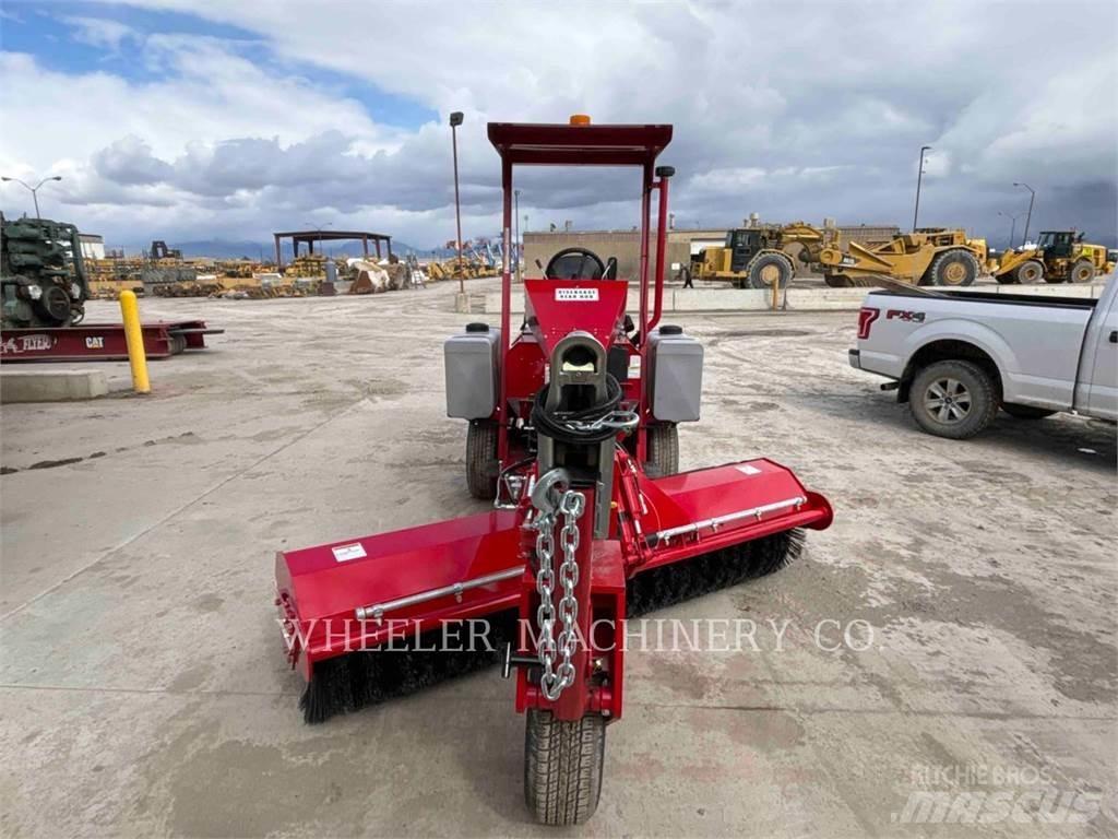 Broce BROOM 3 路面清掃機
