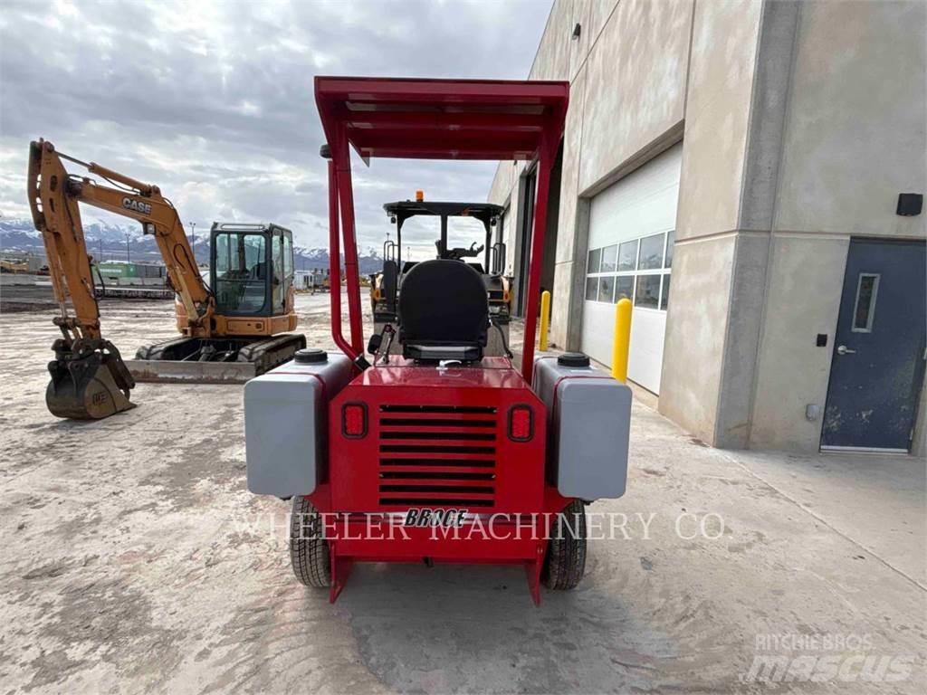 Broce BROOM 3 路面清掃機