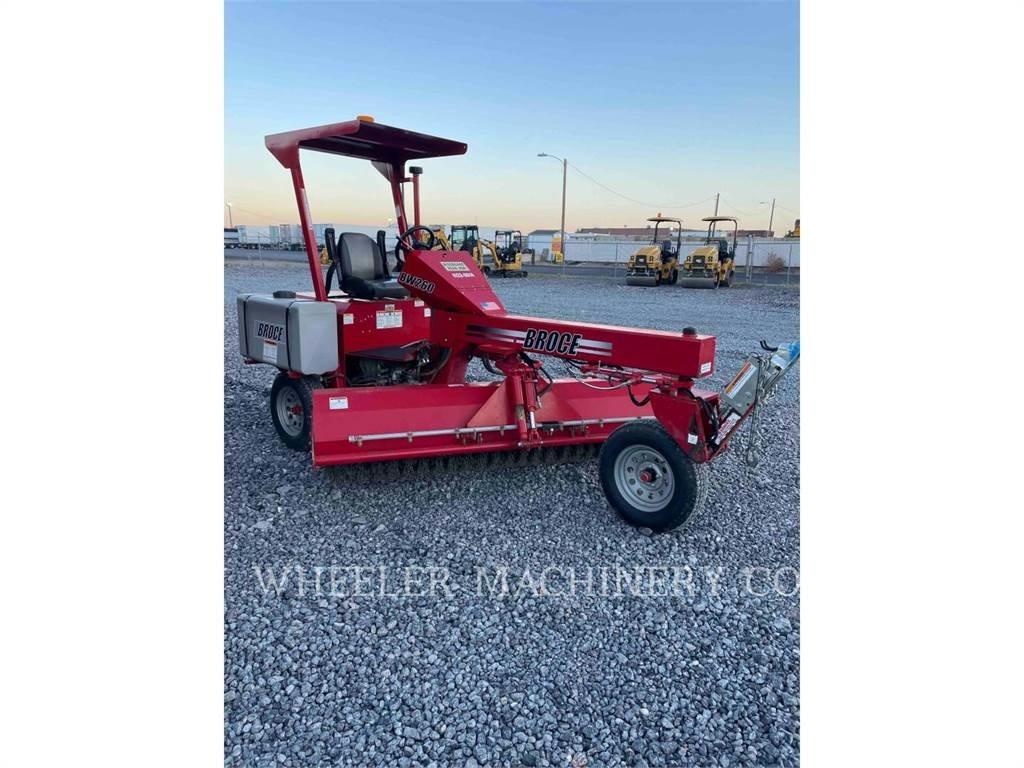 Broce BROOM 3 路面清掃機