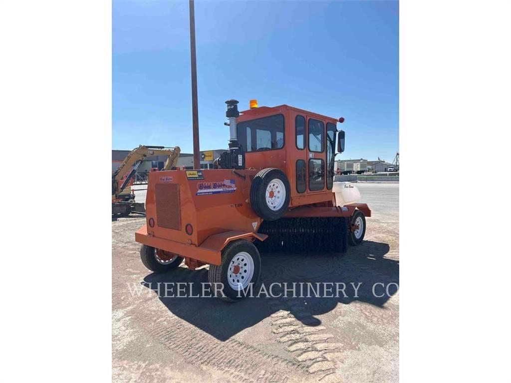 Broce BROOM 4 路面清掃機