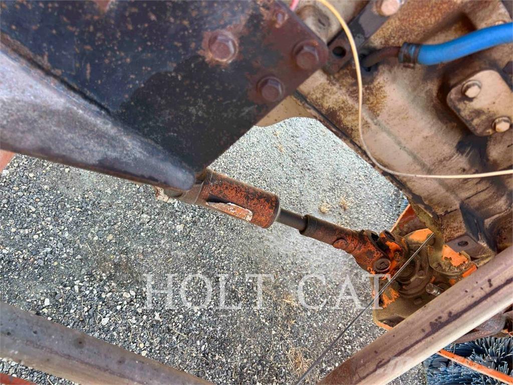 Broce RJ350 路面清掃機