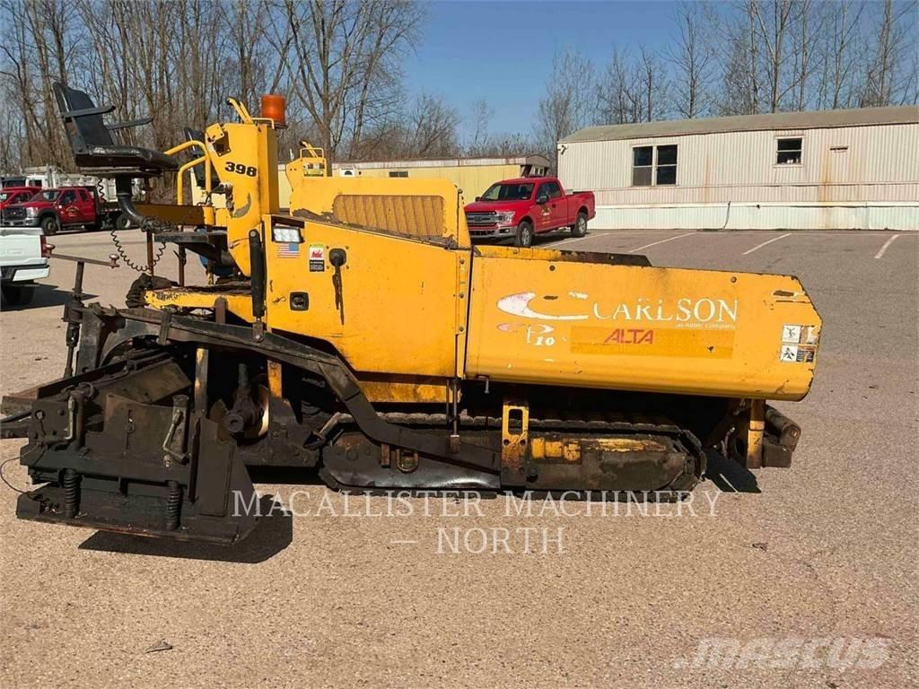Carlson CP100 PAVER アスファルトフィニッシャ