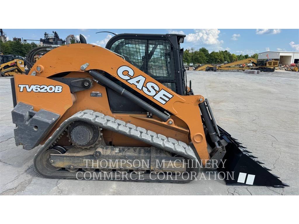 CASE TV260B スキッドステアローダー