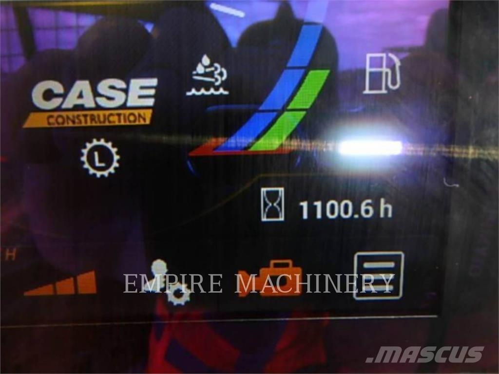 CASE TV620B スキッドステアローダー