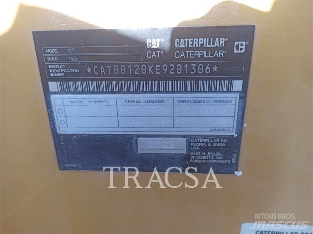 CAT 120 モーターグレーダー