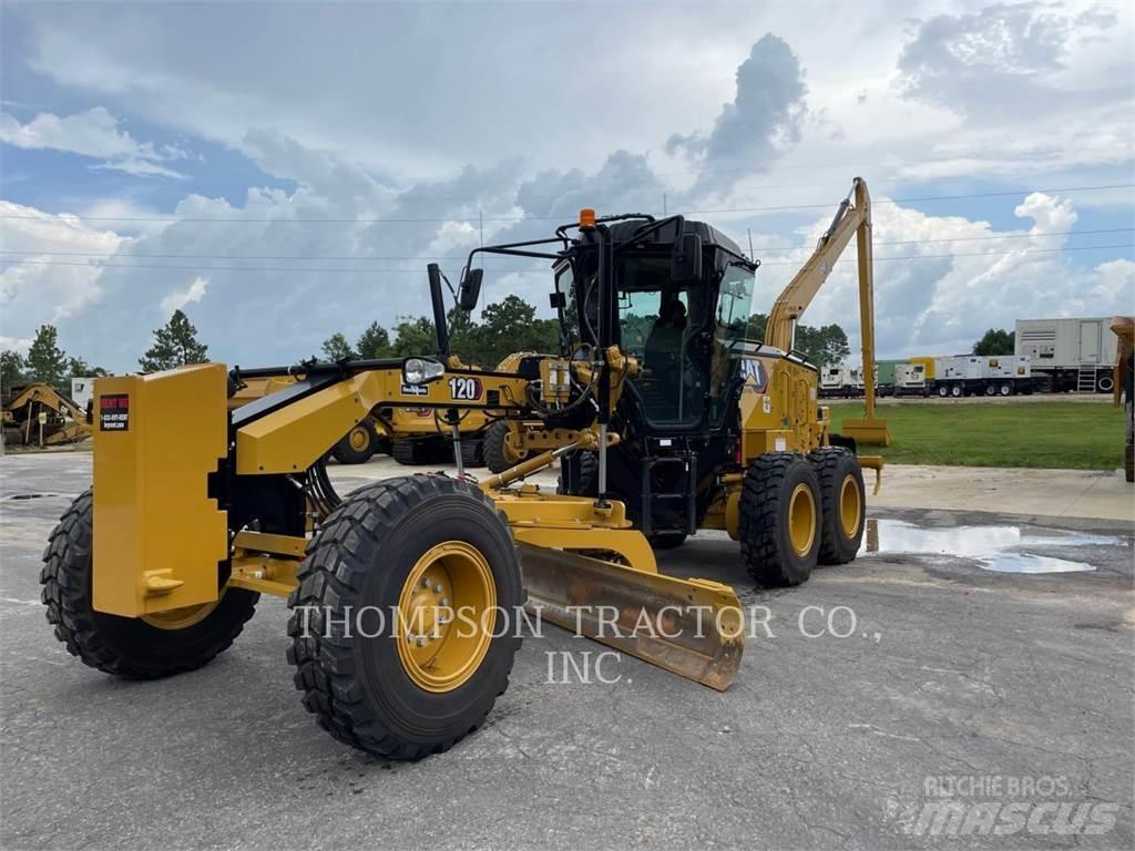 CAT 120 モーターグレーダー
