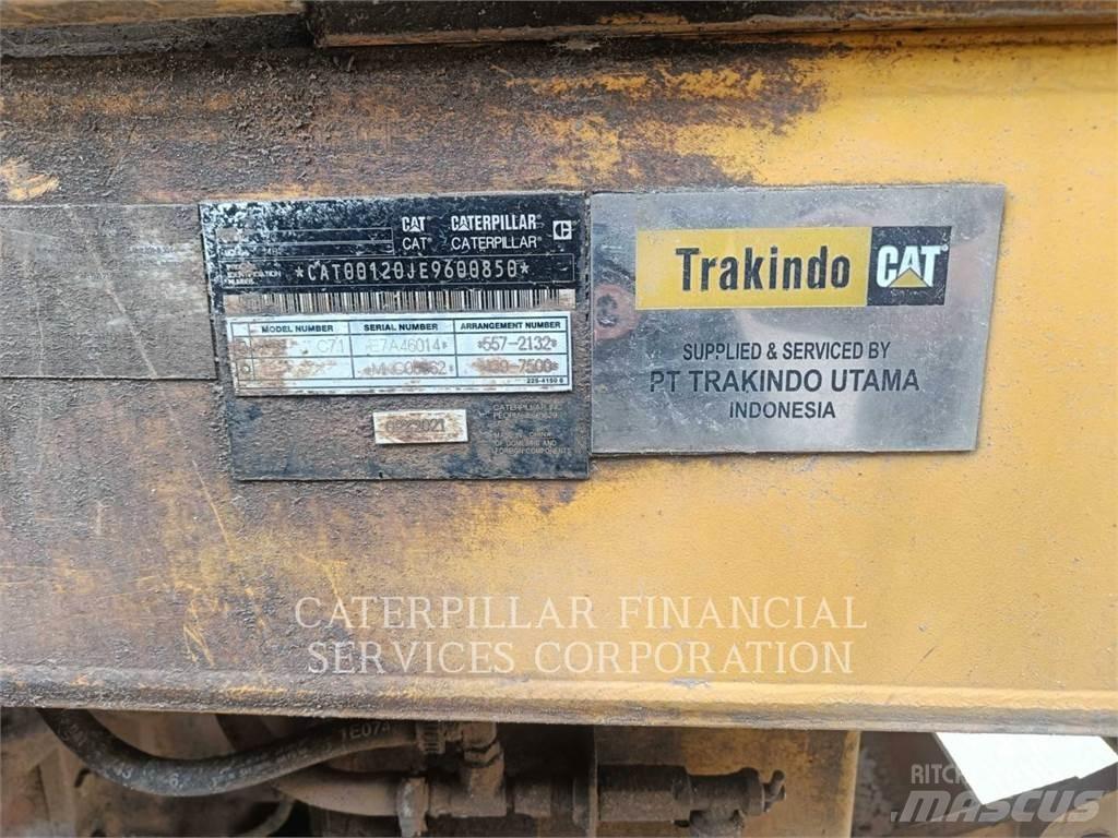 CAT 120-14 モーターグレーダー