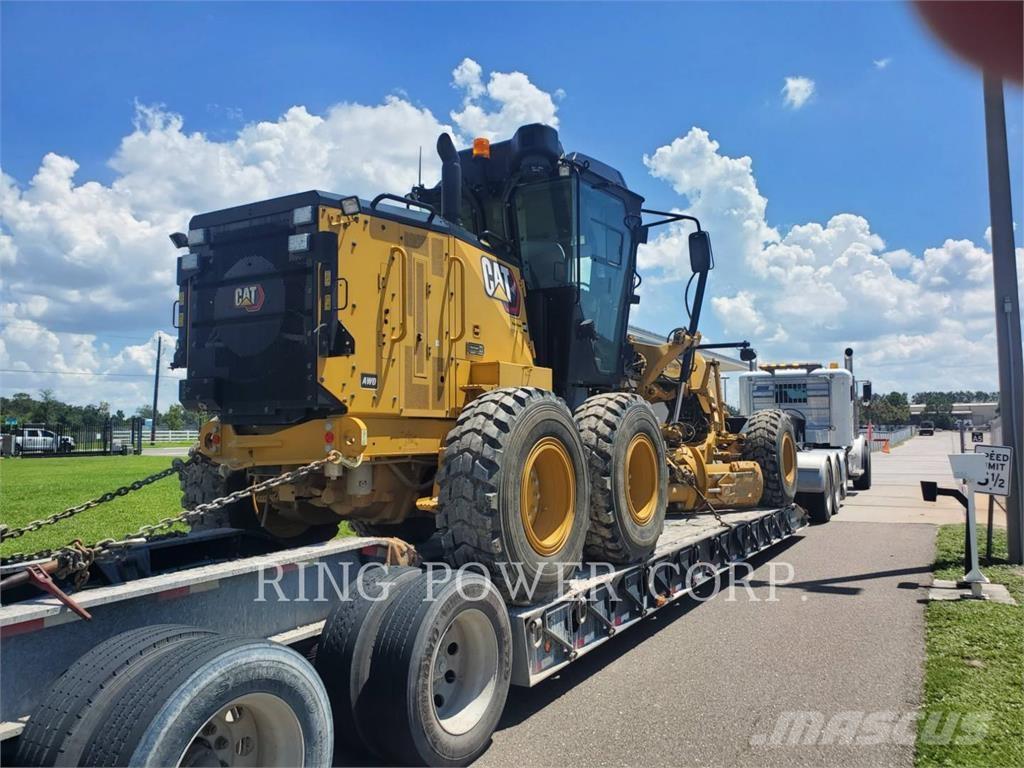 CAT 120 AWD CS モーターグレーダー