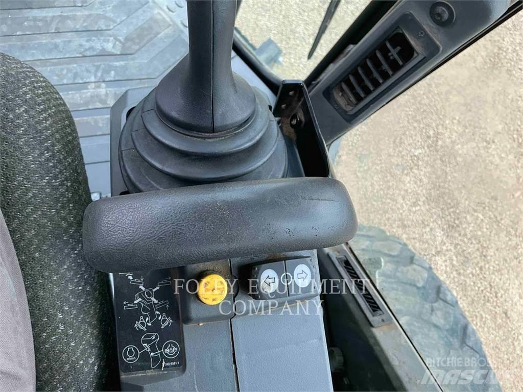CAT 12M2 モーターグレーダー
