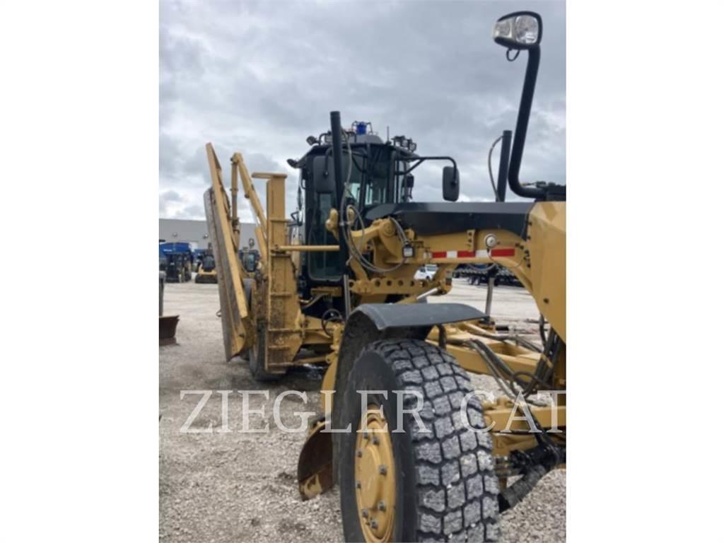 CAT 12M2AWD モーターグレーダー