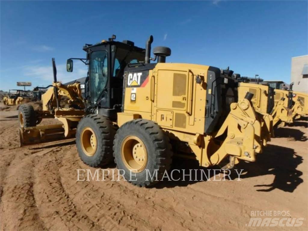 CAT 12M3 AWD モーターグレーダー