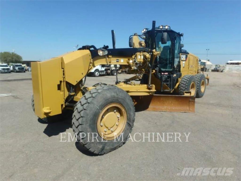 CAT 12M3 AWD モーターグレーダー