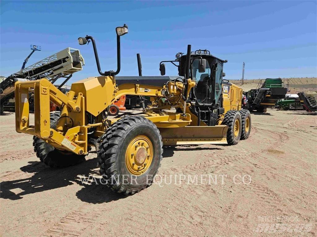 CAT 12M3 AWD モーターグレーダー