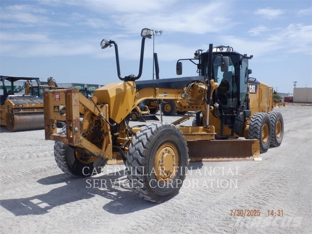CAT 12M3AWD モーターグレーダー