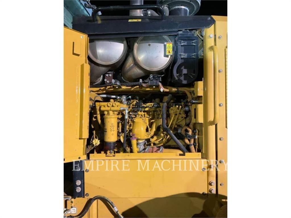 CAT 12M3AWD TR モーターグレーダー