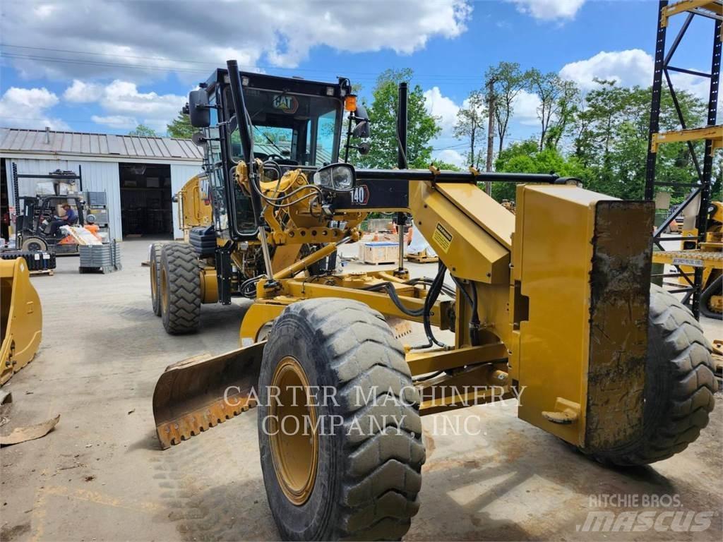 CAT 140 モーターグレーダー