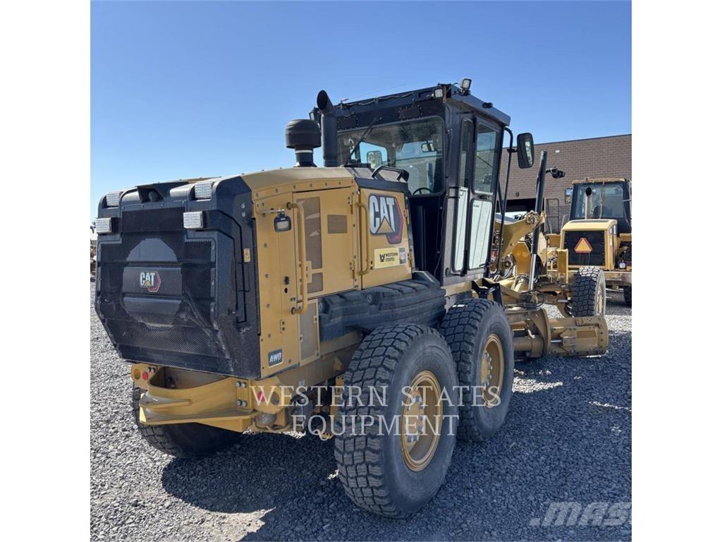 CAT 140 モーターグレーダー