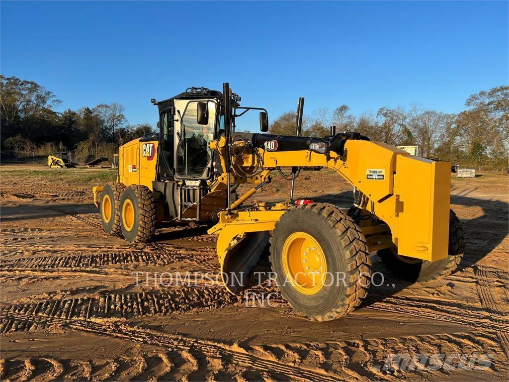 CAT 140 モーターグレーダー