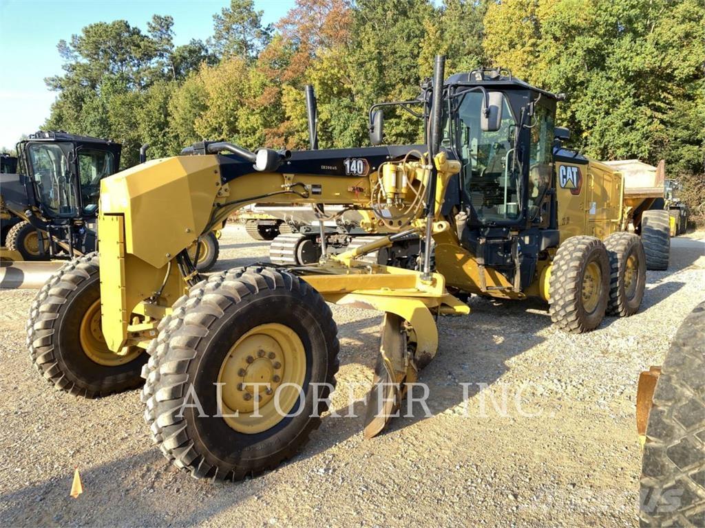 CAT 140 モーターグレーダー