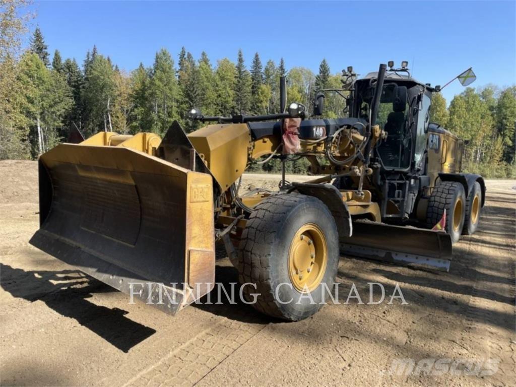 CAT 140-15 AWD モーターグレーダー