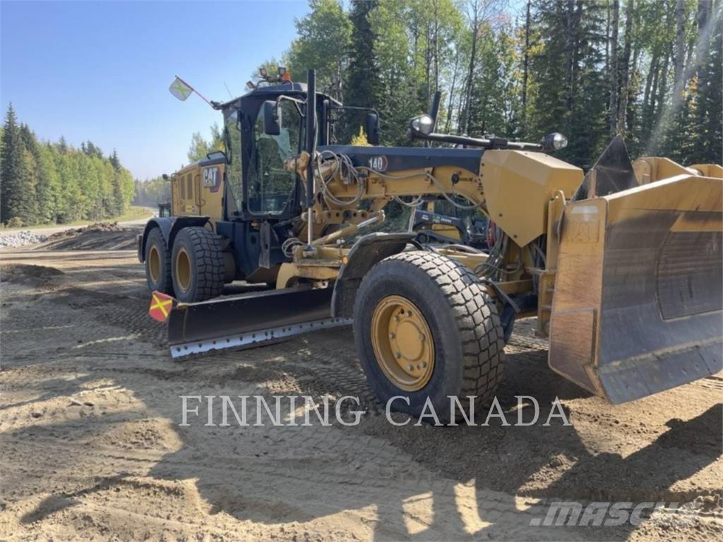 CAT 140-15 AWD モーターグレーダー