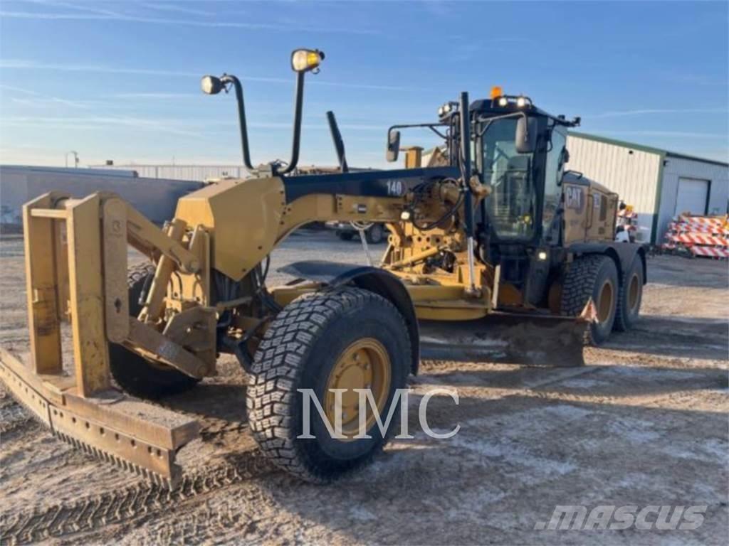 CAT 140-15AWD モーターグレーダー