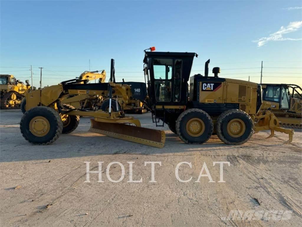 CAT 140 AWD モーターグレーダー