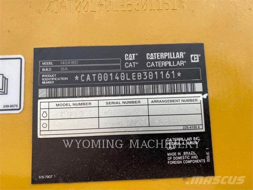 CAT 140 AWD モーターグレーダー