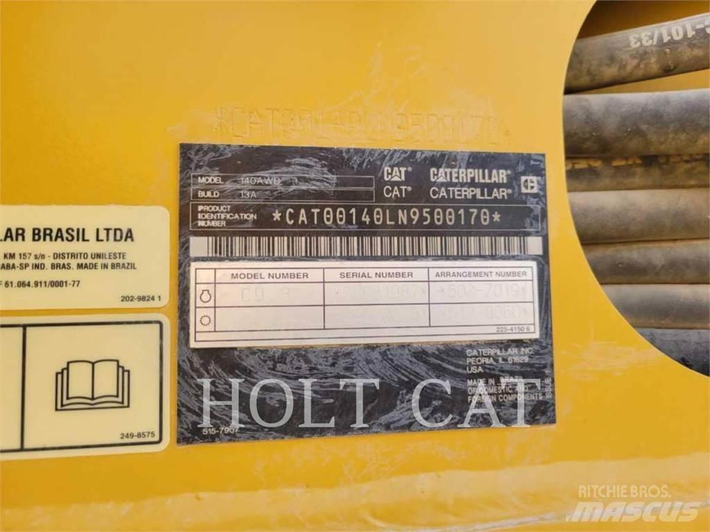 CAT 140 AWD モーターグレーダー