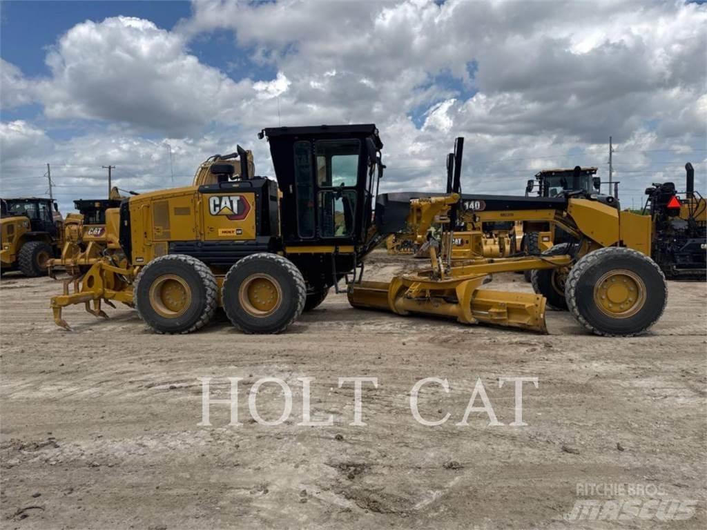 CAT 140 AWD モーターグレーダー