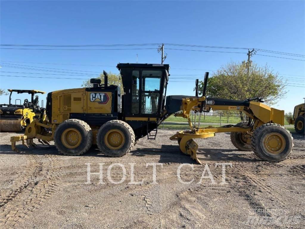 CAT 140 AWD モーターグレーダー