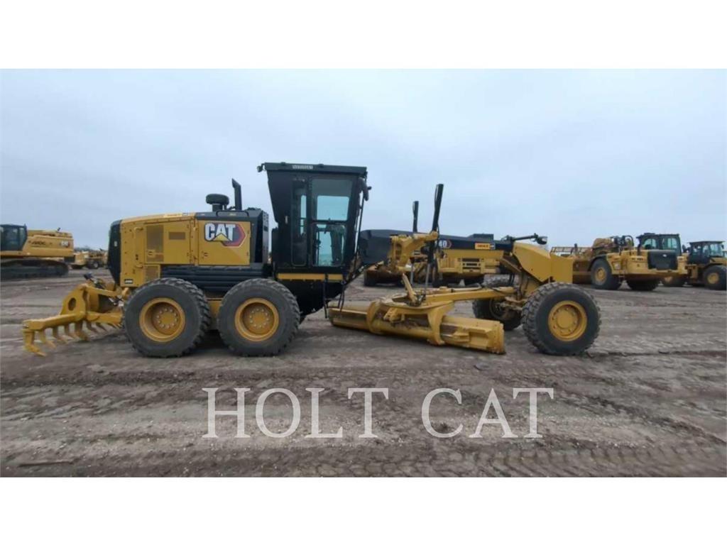 CAT 140 AWD モーターグレーダー