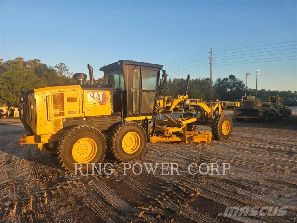 CAT 140 LVR モーターグレーダー