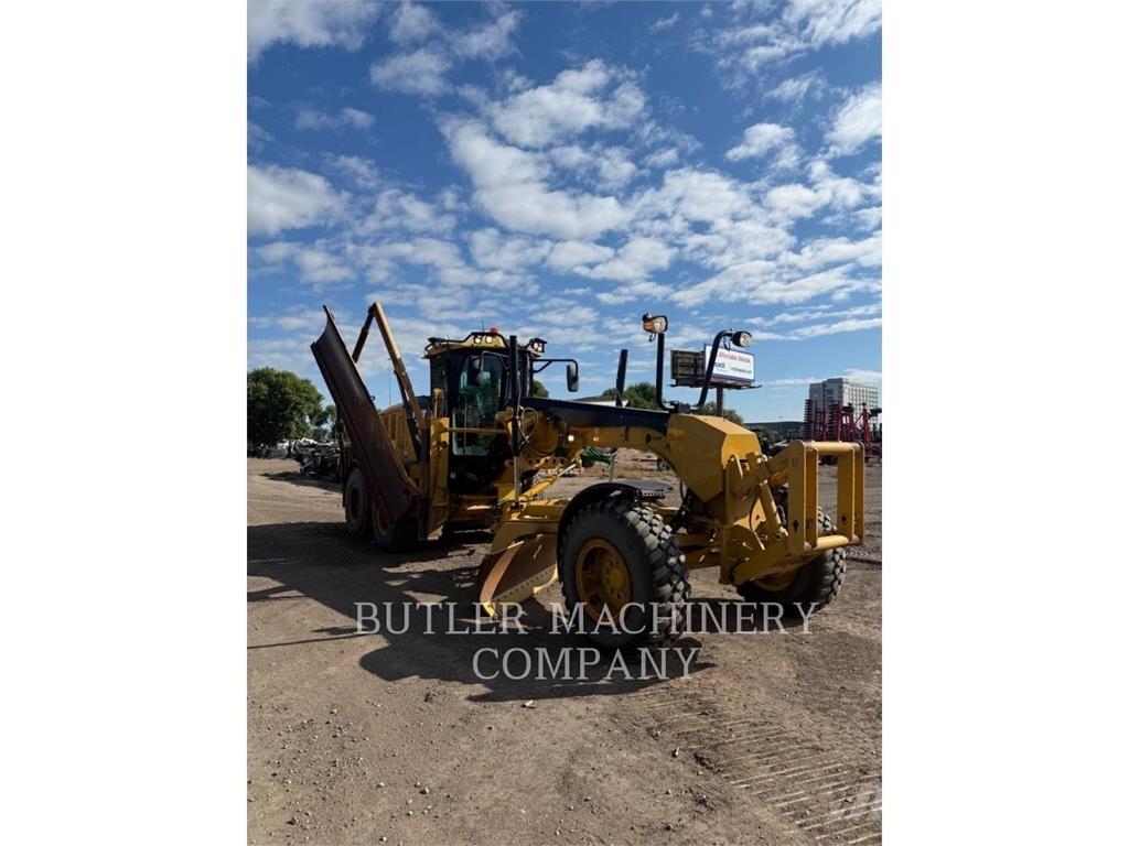 CAT 140 M2 モーターグレーダー