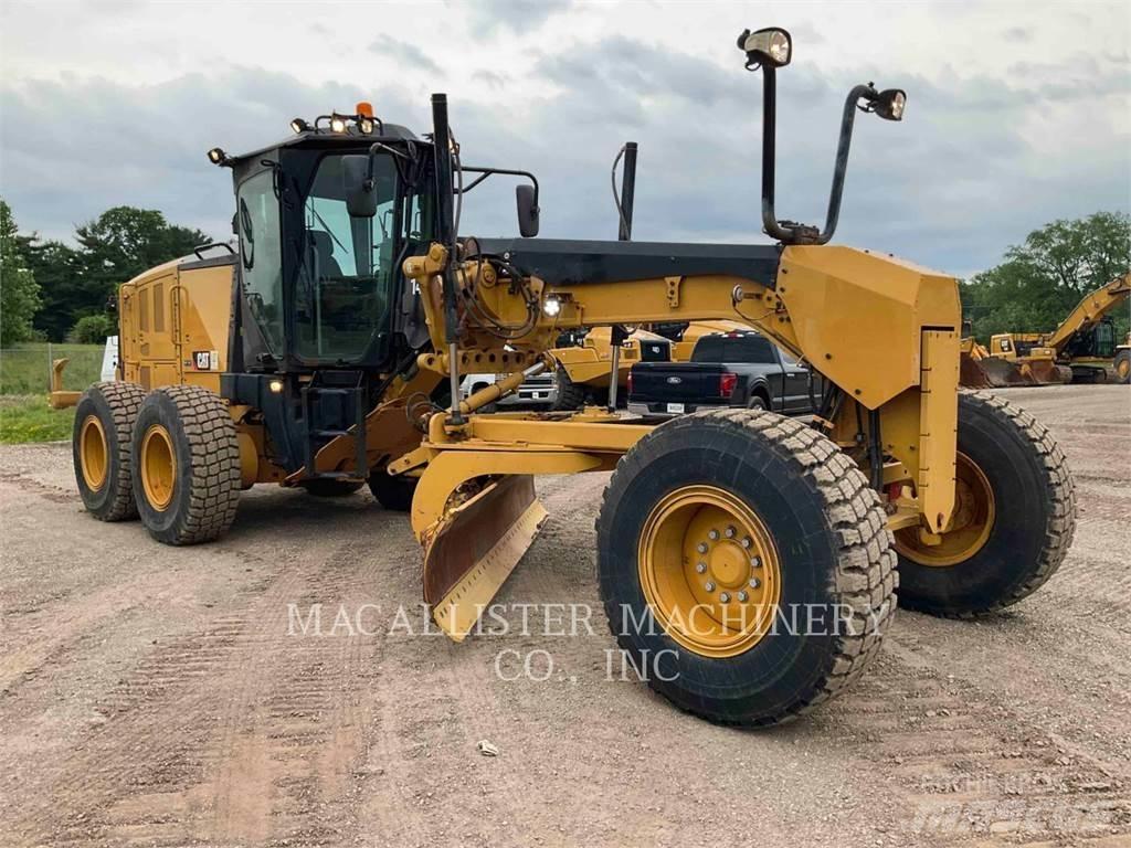 CAT 140 M2 モーターグレーダー