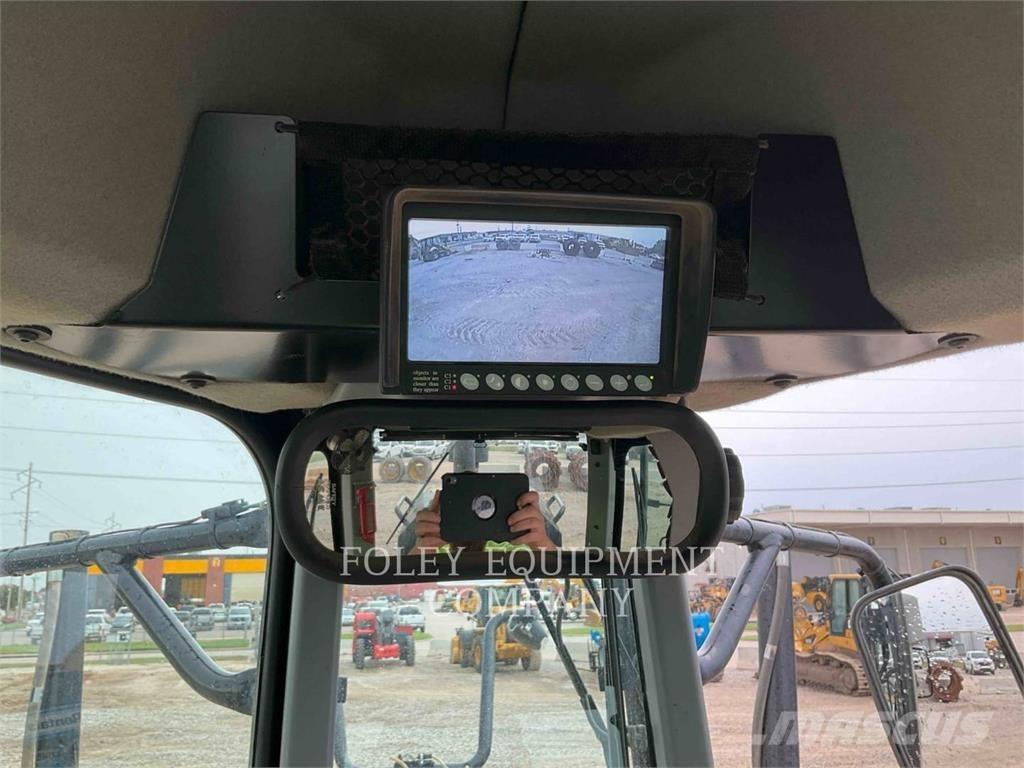 CAT 14015AWD モーターグレーダー