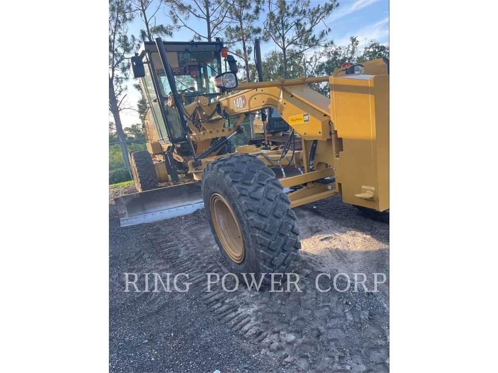 CAT 140GC モーターグレーダー