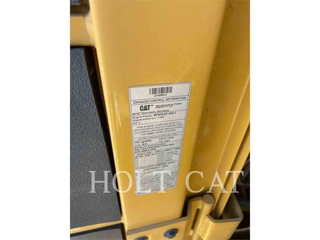 CAT 140GC AWD モーターグレーダー