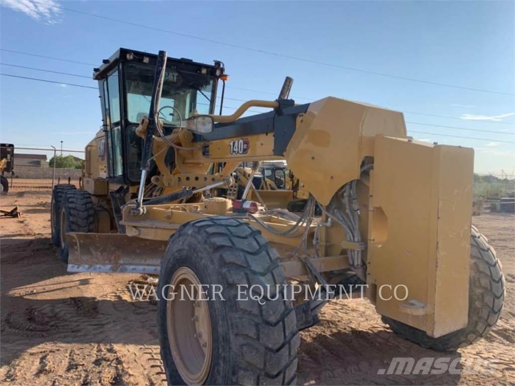 CAT 140GC AWD モーターグレーダー