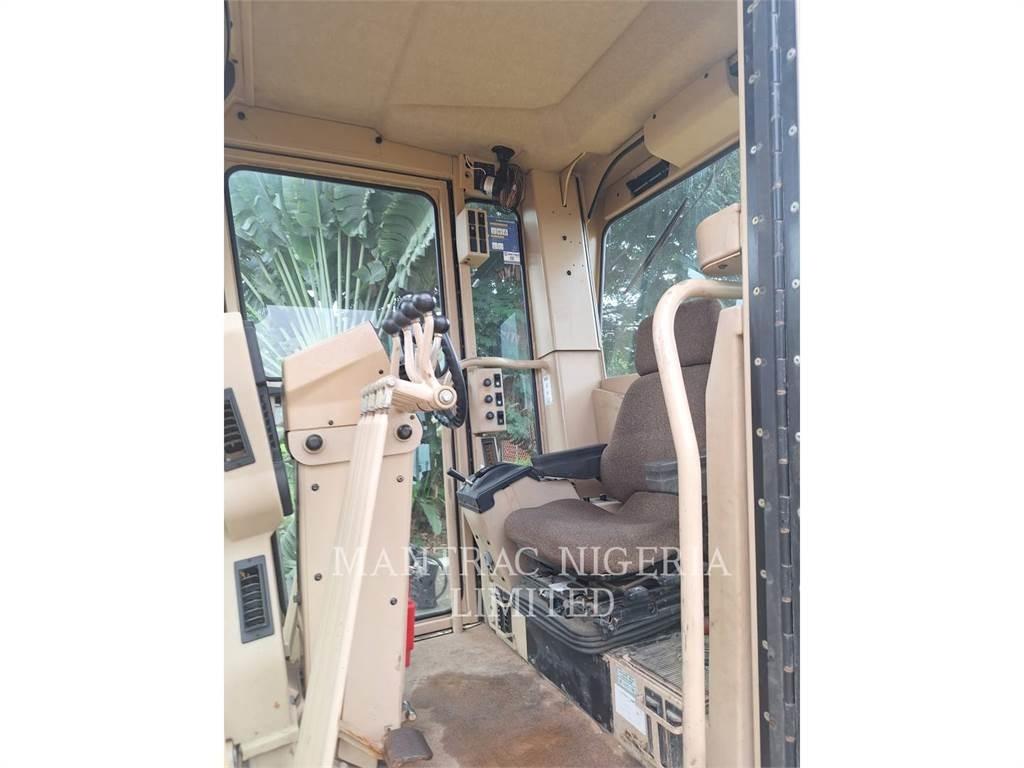 CAT 140HNA モーターグレーダー