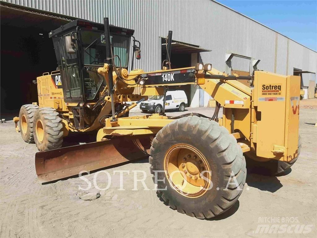 CAT 140K モーターグレーダー