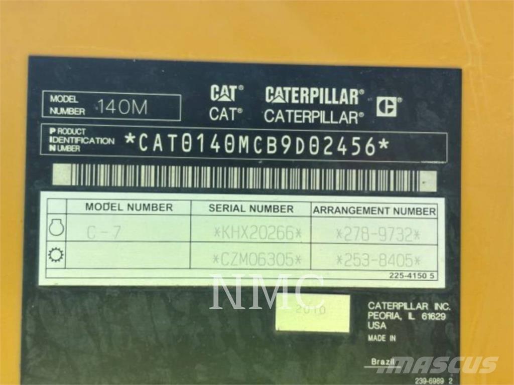 CAT 140M モーターグレーダー