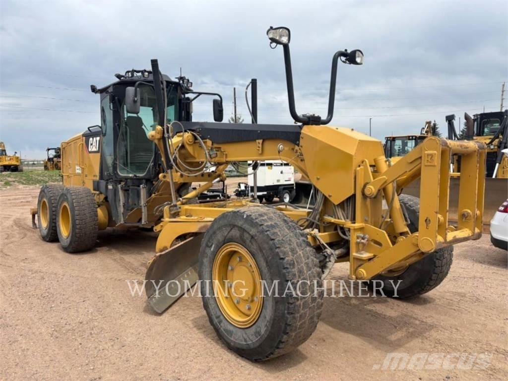 CAT 140M 2 モーターグレーダー