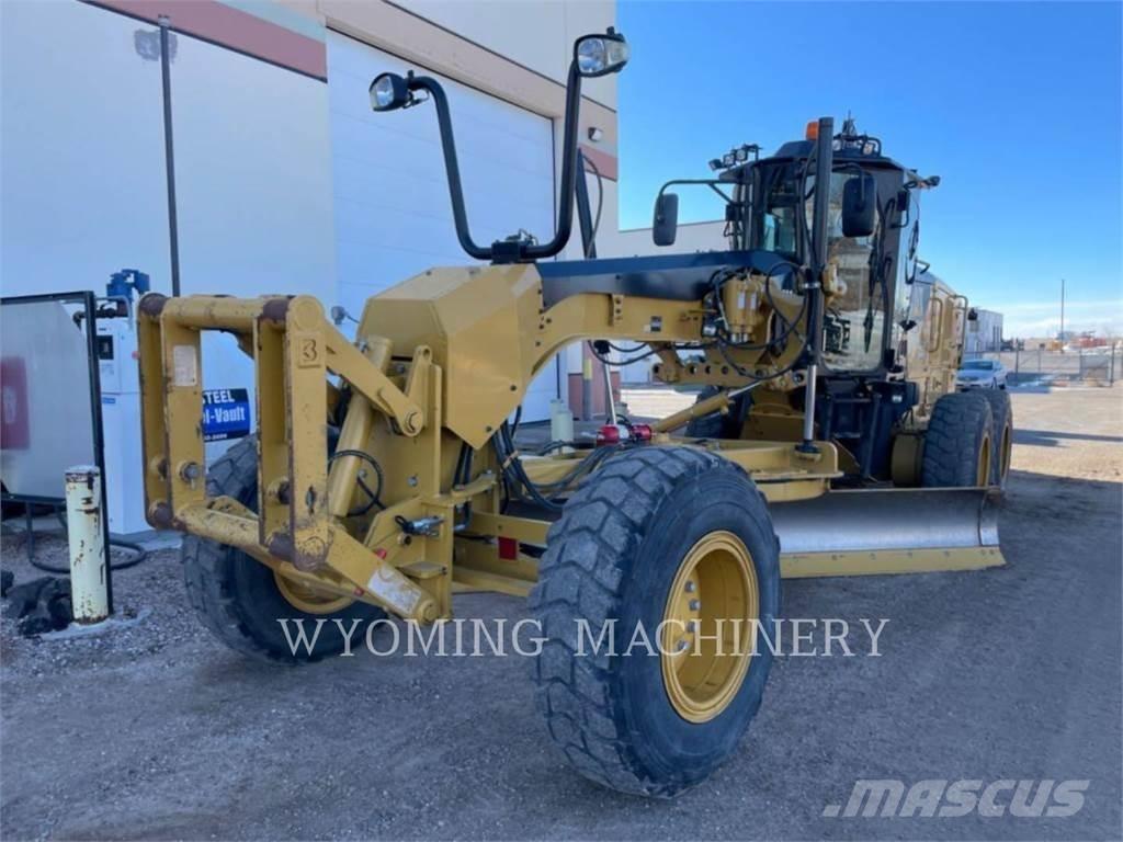 CAT 140M 2 モーターグレーダー