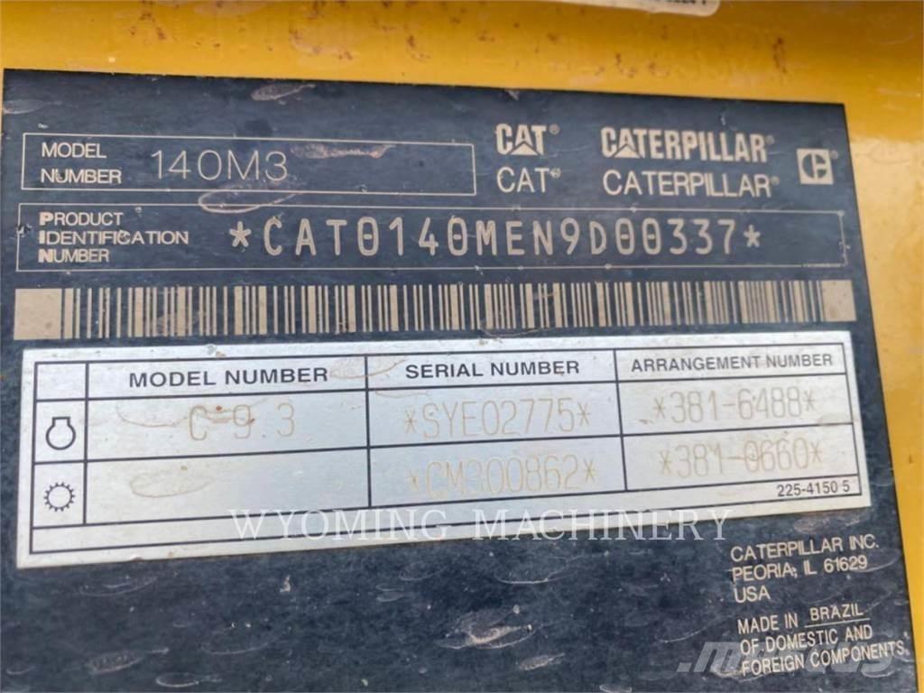 CAT 140M 3 モーターグレーダー
