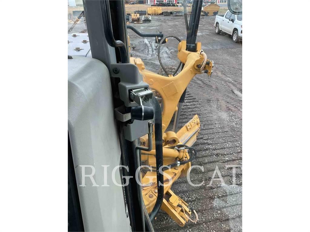 CAT 140M LC17 モーターグレーダー