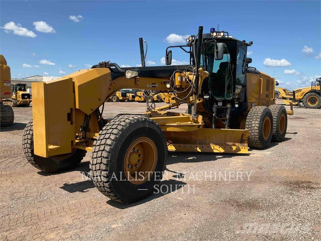 CAT 140M2 モーターグレーダー